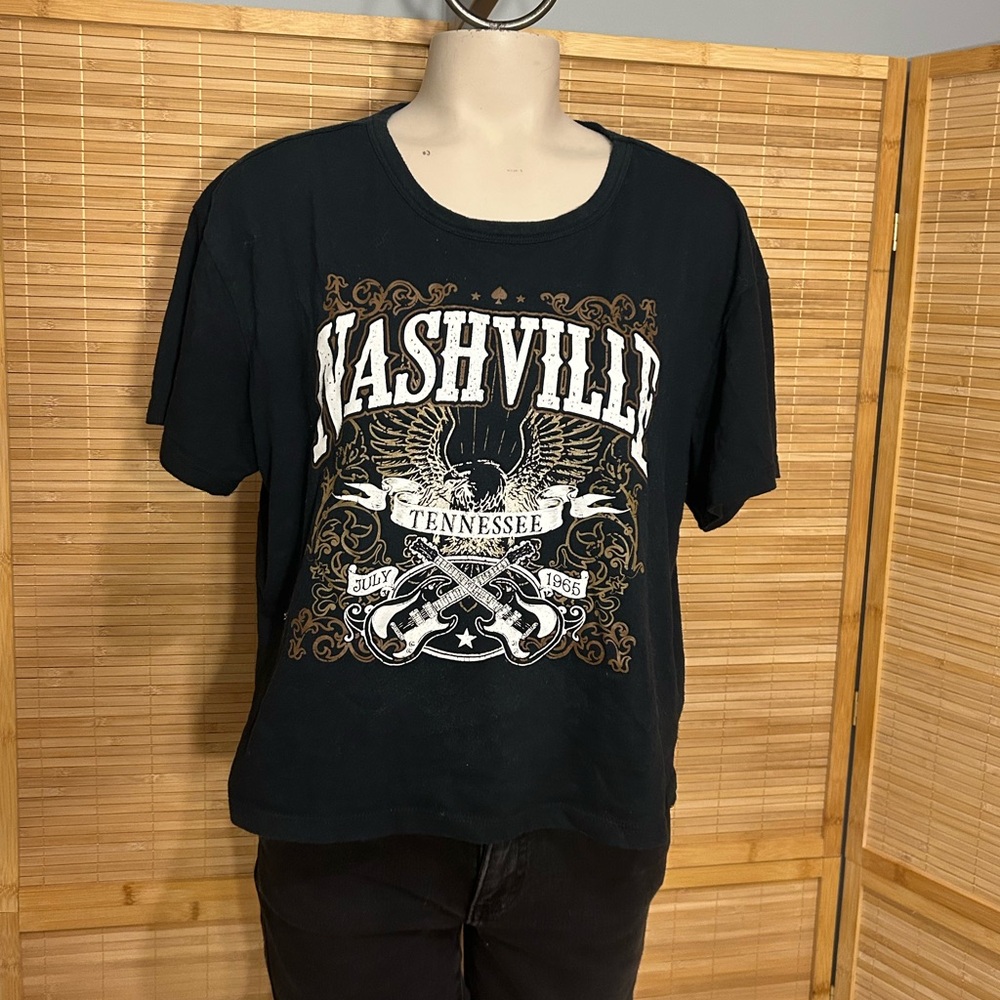 Ultra Flirt black cropped t-shirt tee Nashville Tennessee country music large